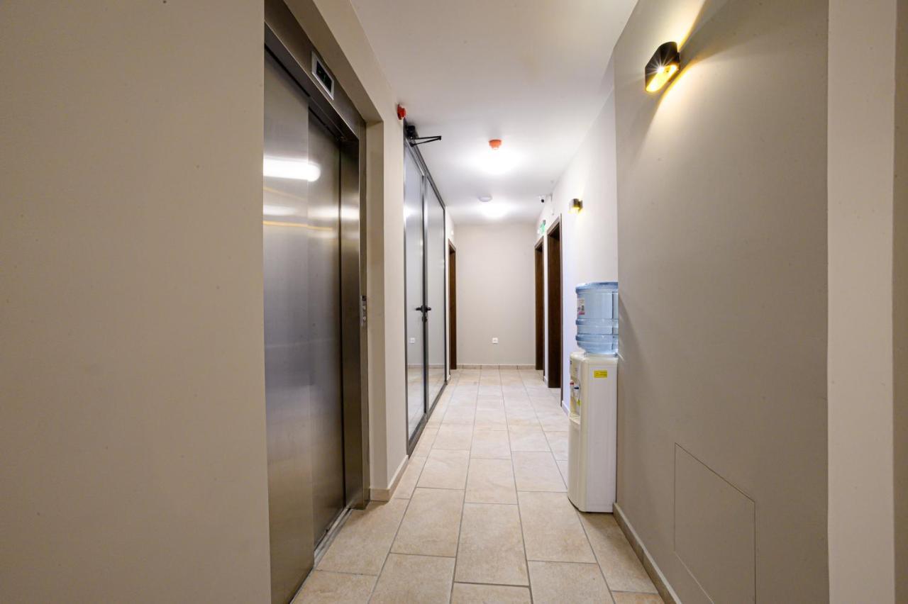 Antique Boutique Hotel 帕维尔巴尼亚 外观 照片