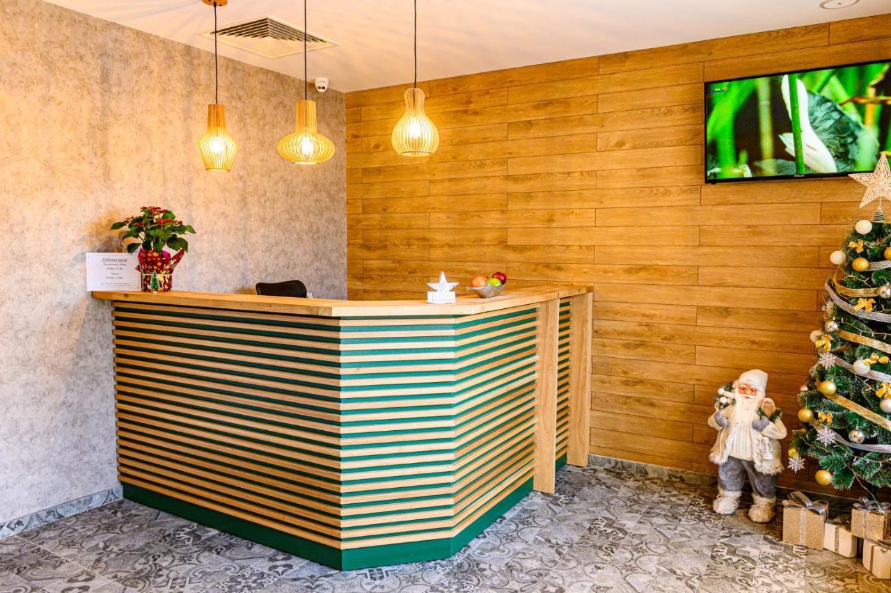Antique Boutique Hotel 帕维尔巴尼亚 外观 照片